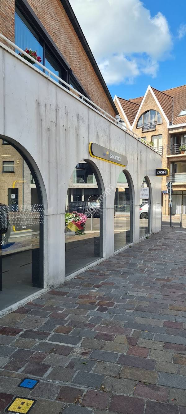 CASH - Tielt - Rameplein