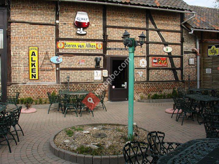 Taverne